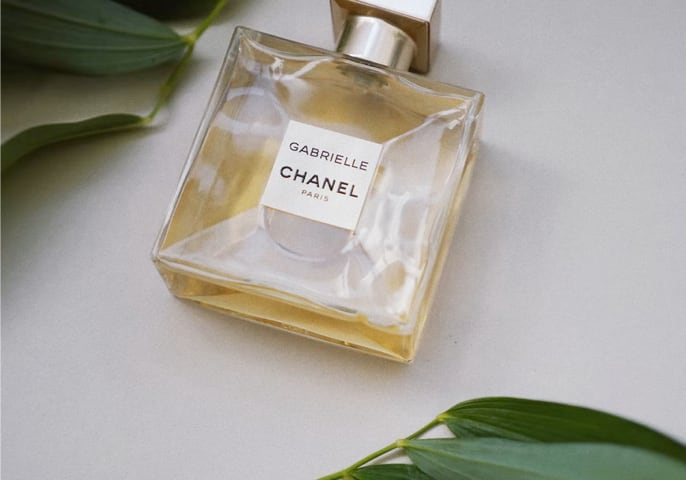 Image of the Essense Eau De Parfum Bottle